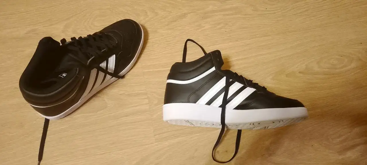 Кроссовки Adidas размер 40 - Обувь (Одежда) в Санкт-Петербург