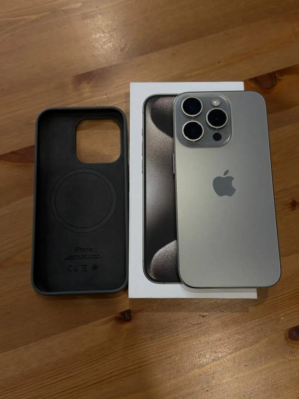 iPhone 15 Pro 128GB в идеальном состоянии - Смартфоны (Электроника) в Санкт-Петербург