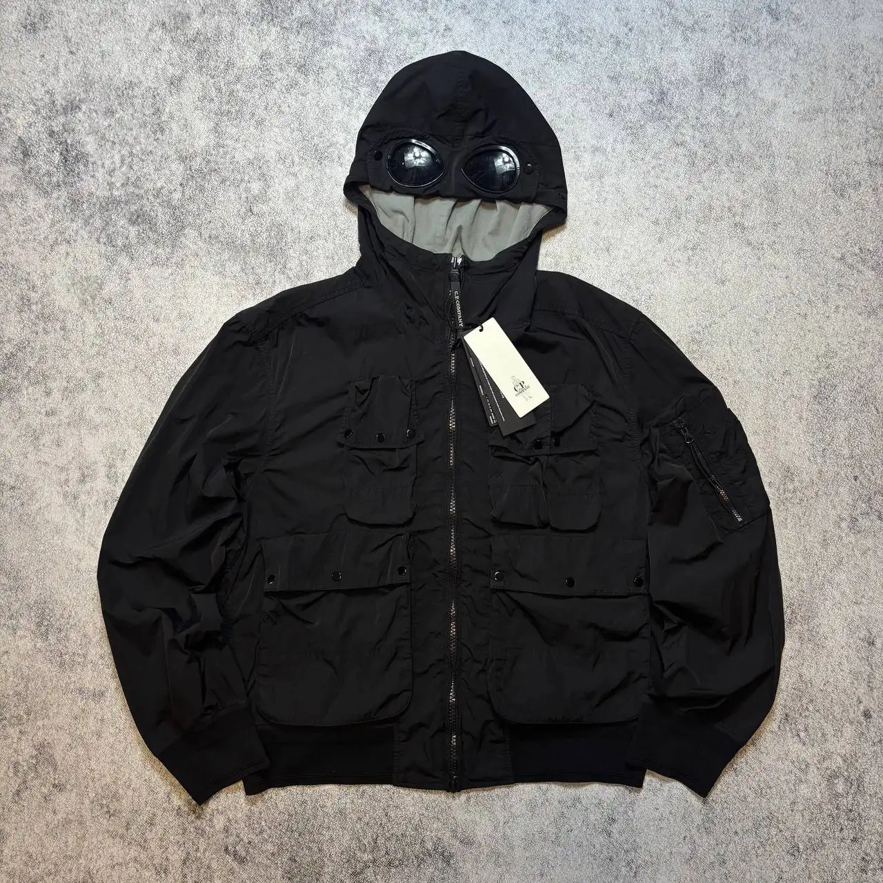 Винтажные и новые брендовые вещи: Cp company, Polo Ralph, Champion, Southpole, Kappa, Nike - Мужская одежда (Одежда) в Санкт-Петербург