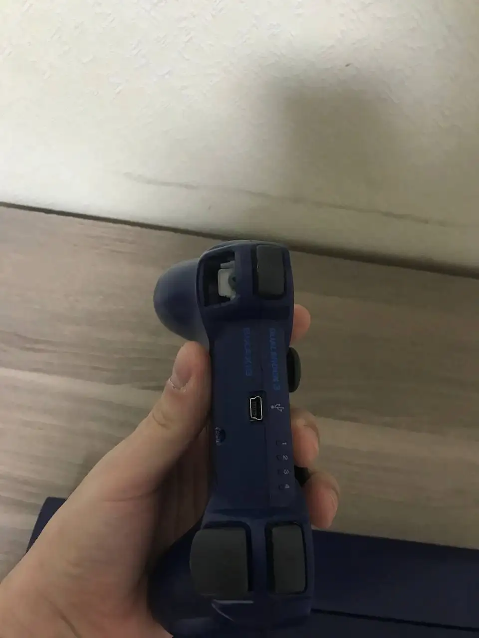 Б/у жесткий диск 1ТБ с прошивкой HEN и 2 геймпадами - Компьютерные комплектующие (Электроника) в Санкт-Петербург