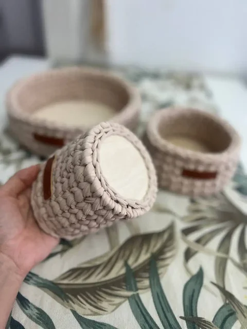 Продажа б/у товаров: машинка, велик, корзинки - Цветы и букеты в Санкт-Петербург