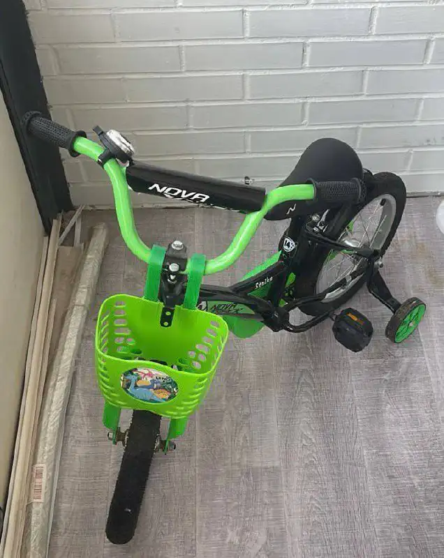 Продажа б/у товаров: машинка, велик, корзинки - Барахолка в Санкт-Петербург