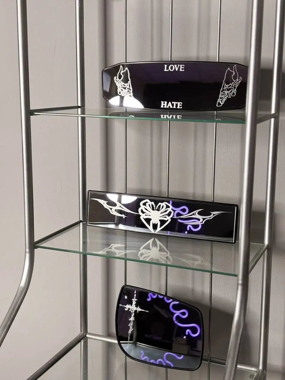 Услуги ручной гравировки по зеркалу и стеклу - Ручная гравировка (Услуги) в Санкт-Петербург