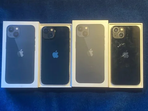 iPhone 13 с разбитой крышкой и iPhone 13 с дефектами по граням - Вейпы и электронные сигареты в Санкт-Петербург