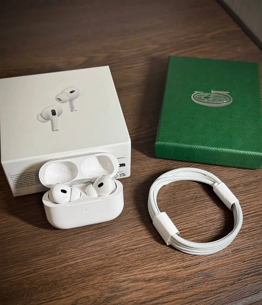 Продажа быстрой зарядки для iPhone, AirPods Pro 2 и часов Casio - Аксессуары для гаджетов (Электроника) в Санкт-Петербург