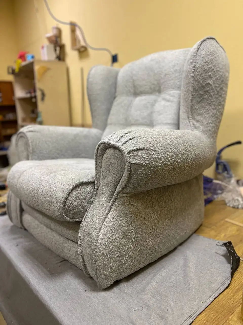 Перетяжка и ремонт мебели от Икона Стиля - Ремонт и изготовление мебели (Услуги) в Санкт-Петербург