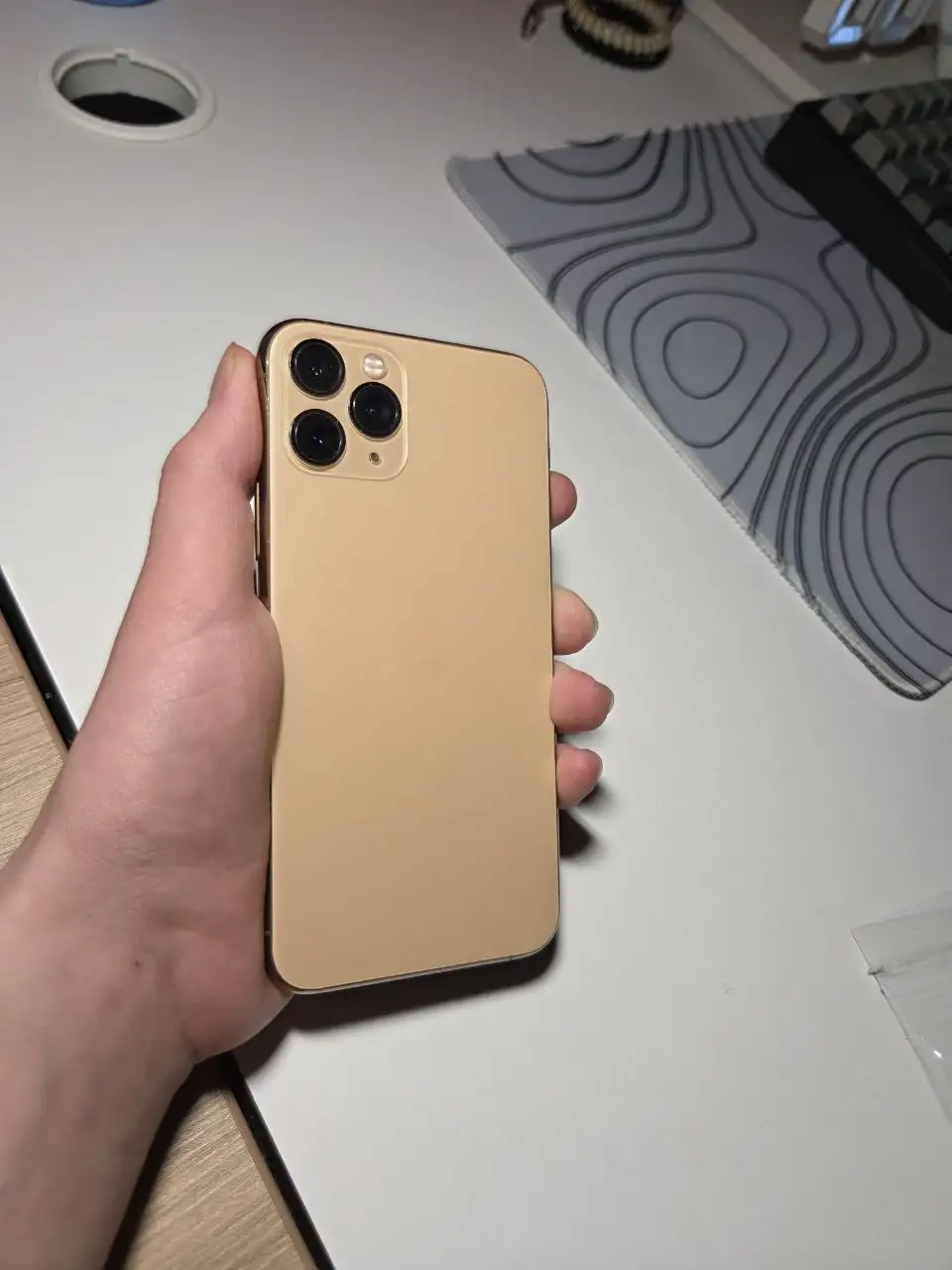 Продам iPhone 11 Pro 256GB с поддержкой SIM и eSIM - Смартфоны (Электроника) в Санкт-Петербург