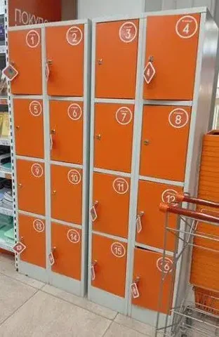 Продажа б/у шкафов сумочных металлических - Напитки в Санкт-Петербург