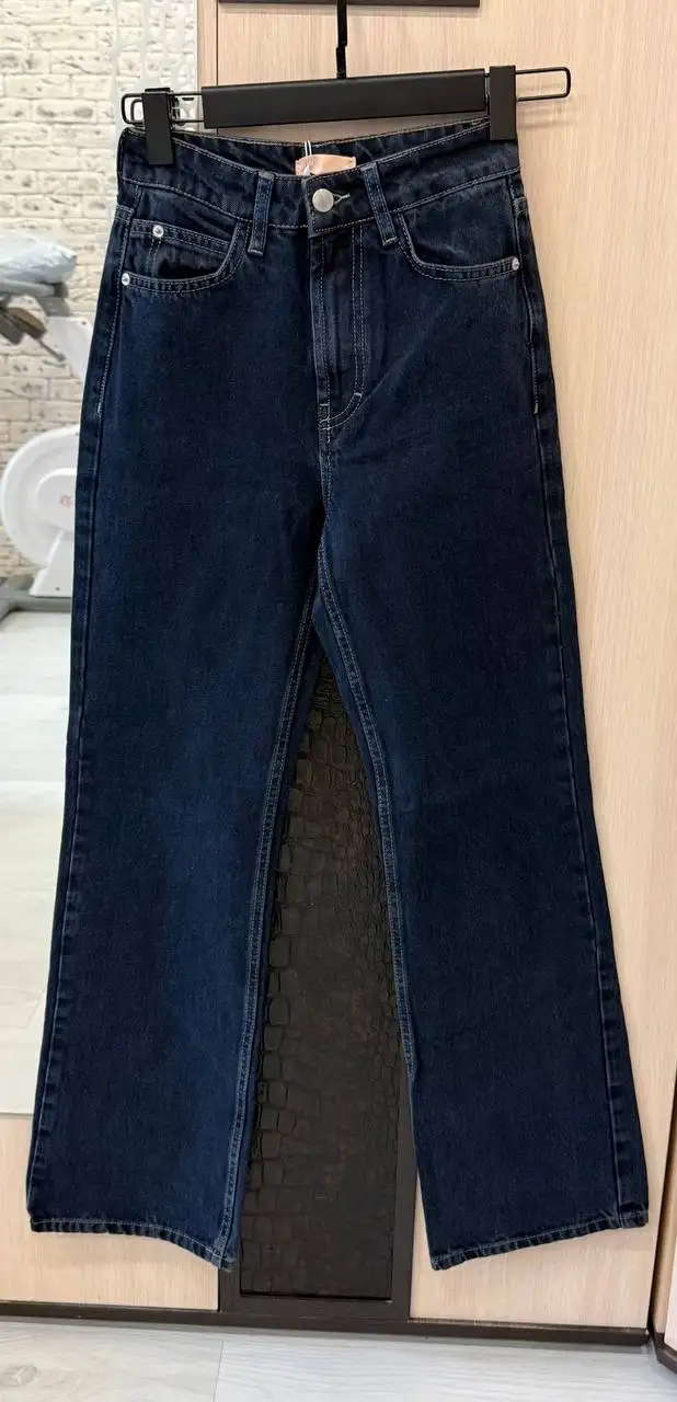 Джинсы новые с биркой размер XS - Джинсы (Одежда) в Санкт-Петербург