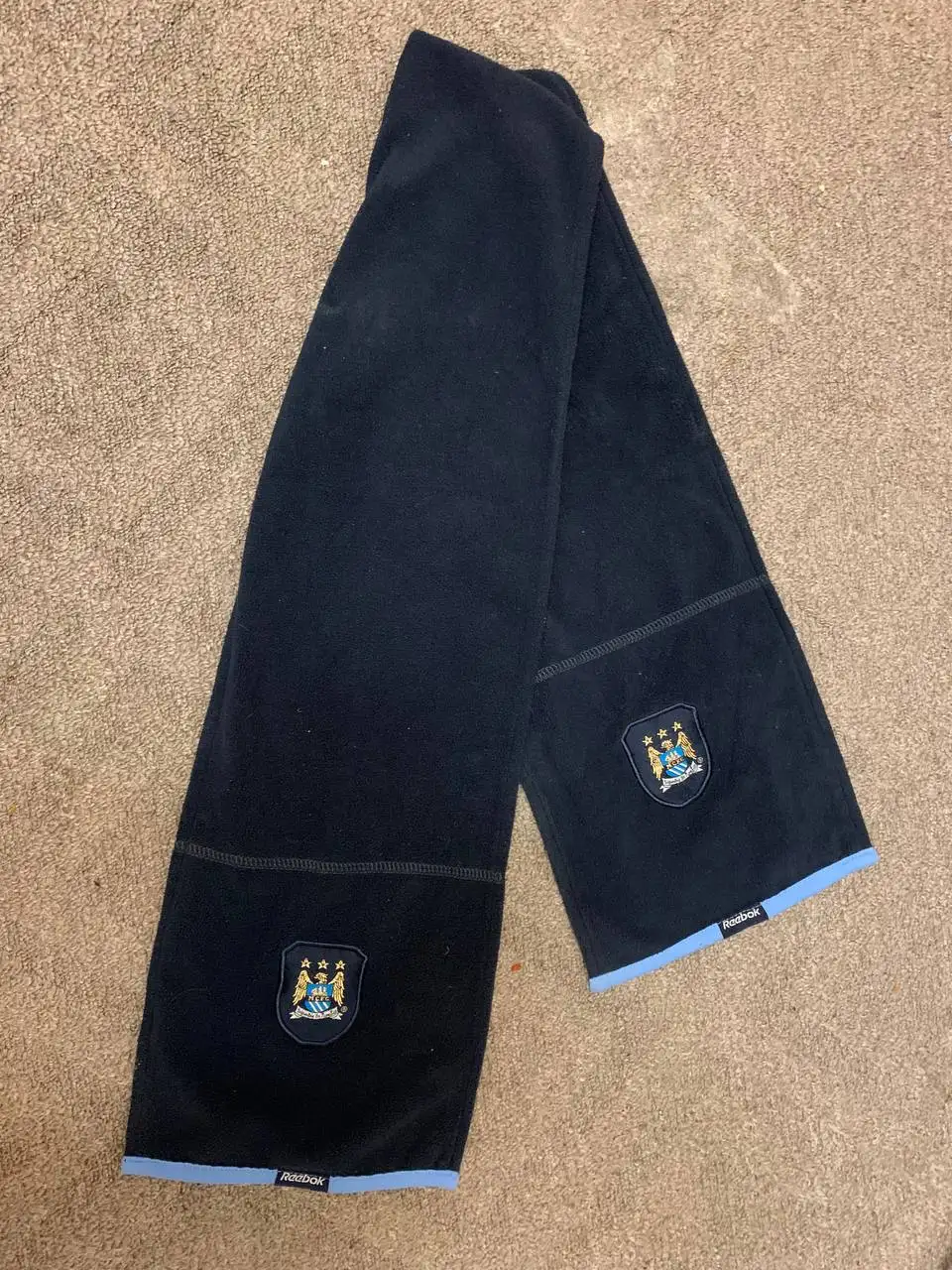 Продажа кроссовок, одежды и аксессуаров - Обувь и аксессуары (Одежда) в Санкт-Петербург