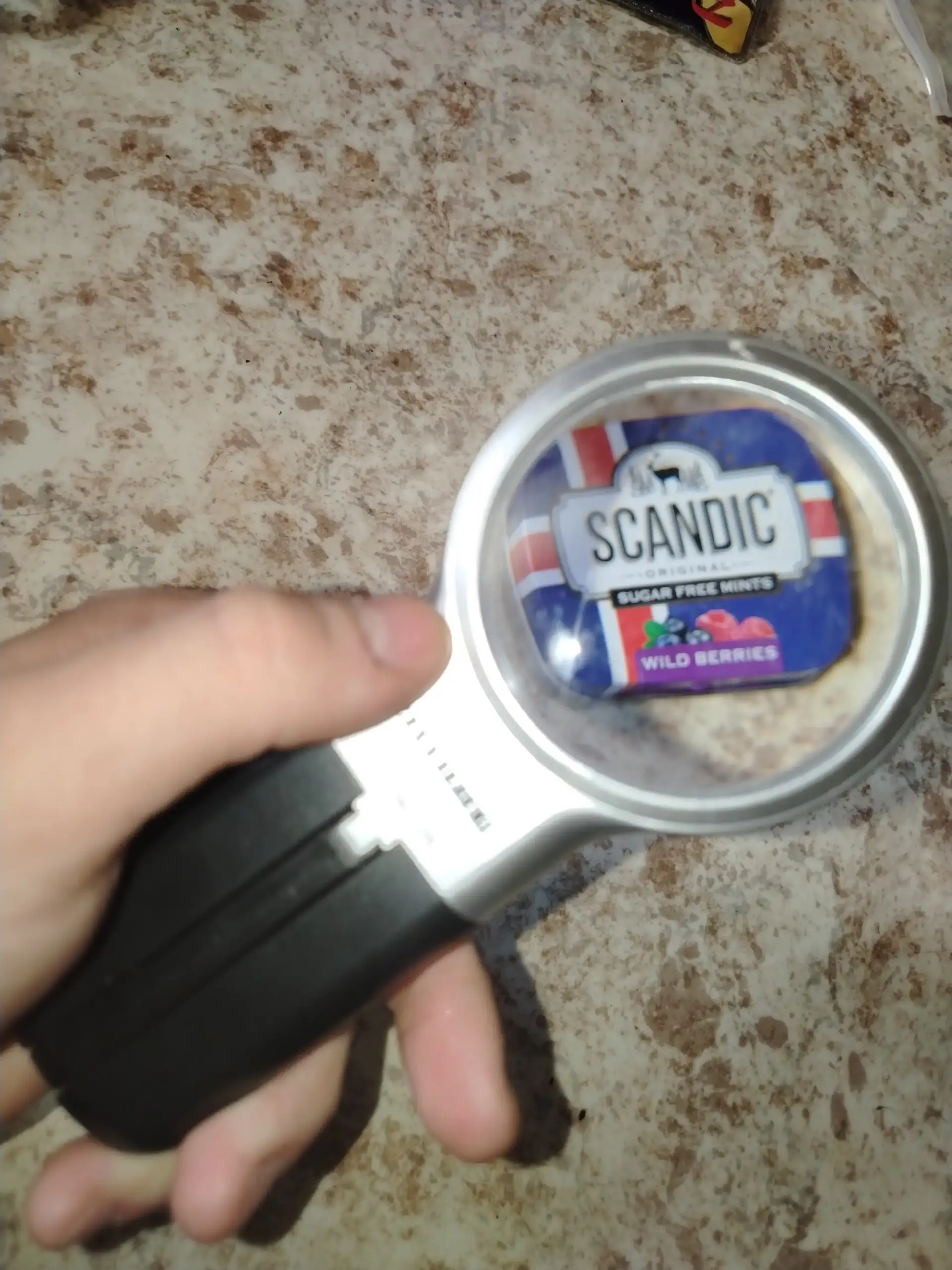 Продажа лупы, фляги, кошелька и визитницы - Барахолка в Санкт-Петербург