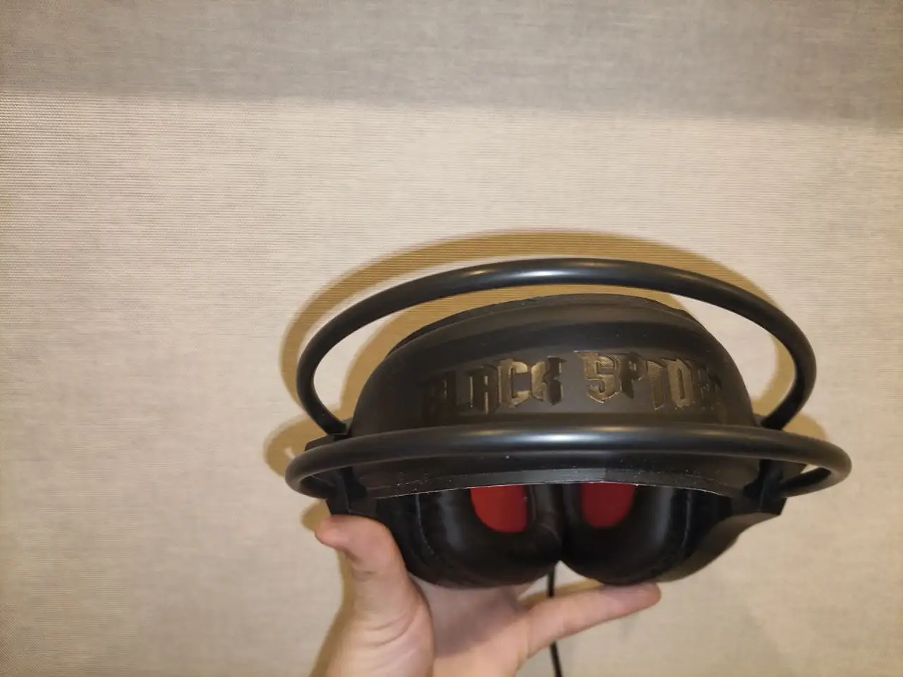 Продажа игровых дисков, наушников, часов, ковриков и кепки - Барахолка в Санкт-Петербург