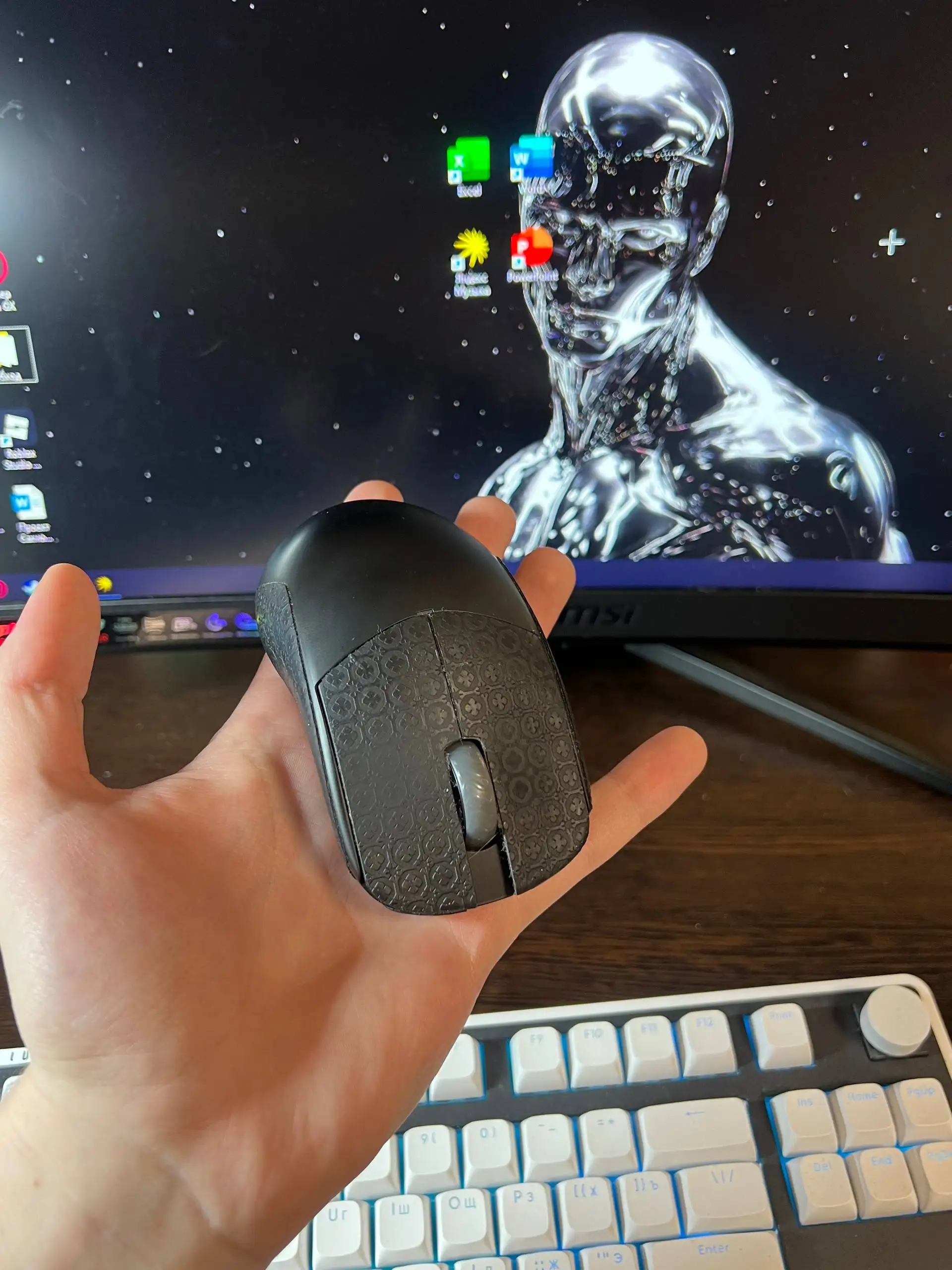Продажа компьютерной техники: монитор MSI, мышь Lamzu, клавиатура Lunacy, наушники Logitech, микрофон Ardor, ПК на базе GTX 1660 Ti - Компьютерная техника (Электроника) в Санкт-Петербург