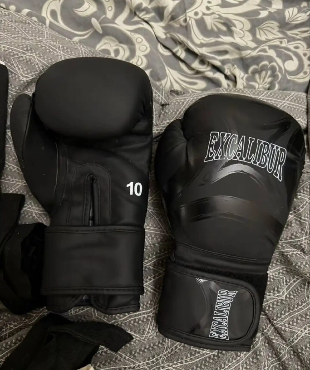 Боксерские перчатки и аксессуары - Спорт (Хобби и отдых) в Санкт-Петербург