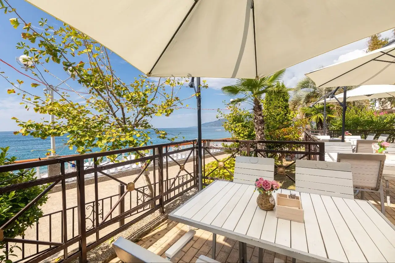 Тур в Абхазию, Гагра, Alex Resort & Spa Hotel 4*, 30 марта, 9 ночей - Туры (Хобби и отдых) в Санкт-Петербург