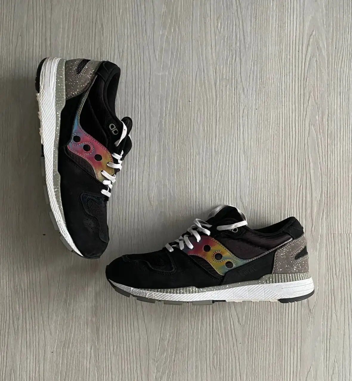 Кроссовки и одежда брендовых марок - Барахолка в Санкт-Петербург