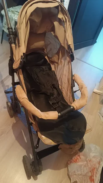 Продам прогулочную коляску в отличном состоянии - Прогулочные коляски в Санкт-Петербург