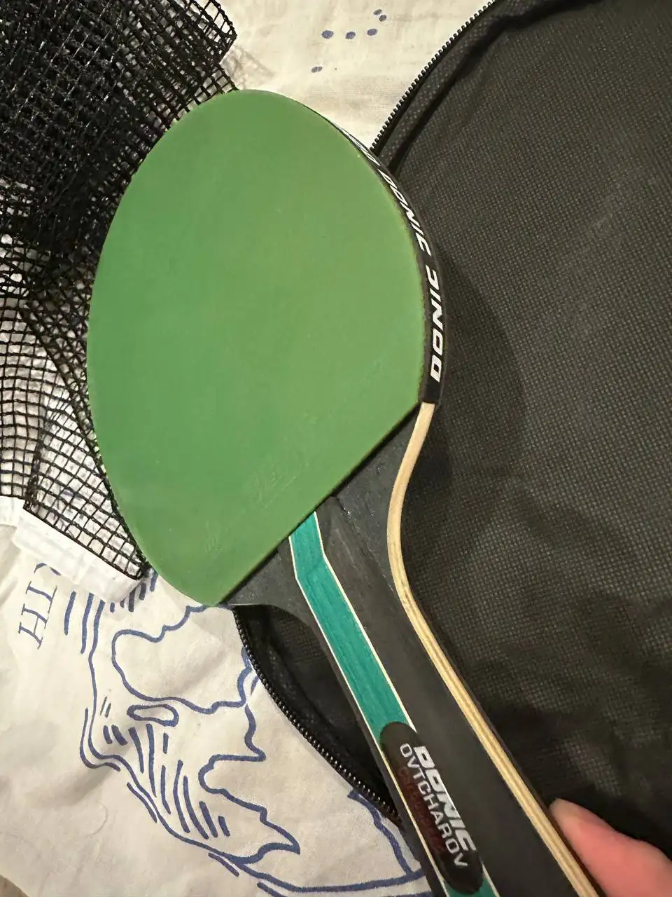 Теннисная ракетка с покрытием и комплектом - Теннис (Хобби и отдых) в Санкт-Петербург