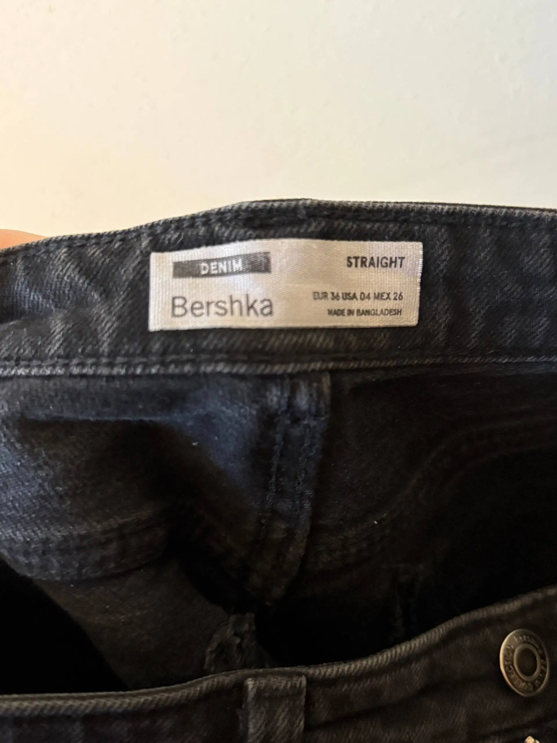 Джинсы Bershka и befree, прямые и клеш - Джинсы (Одежда) в Санкт-Петербург