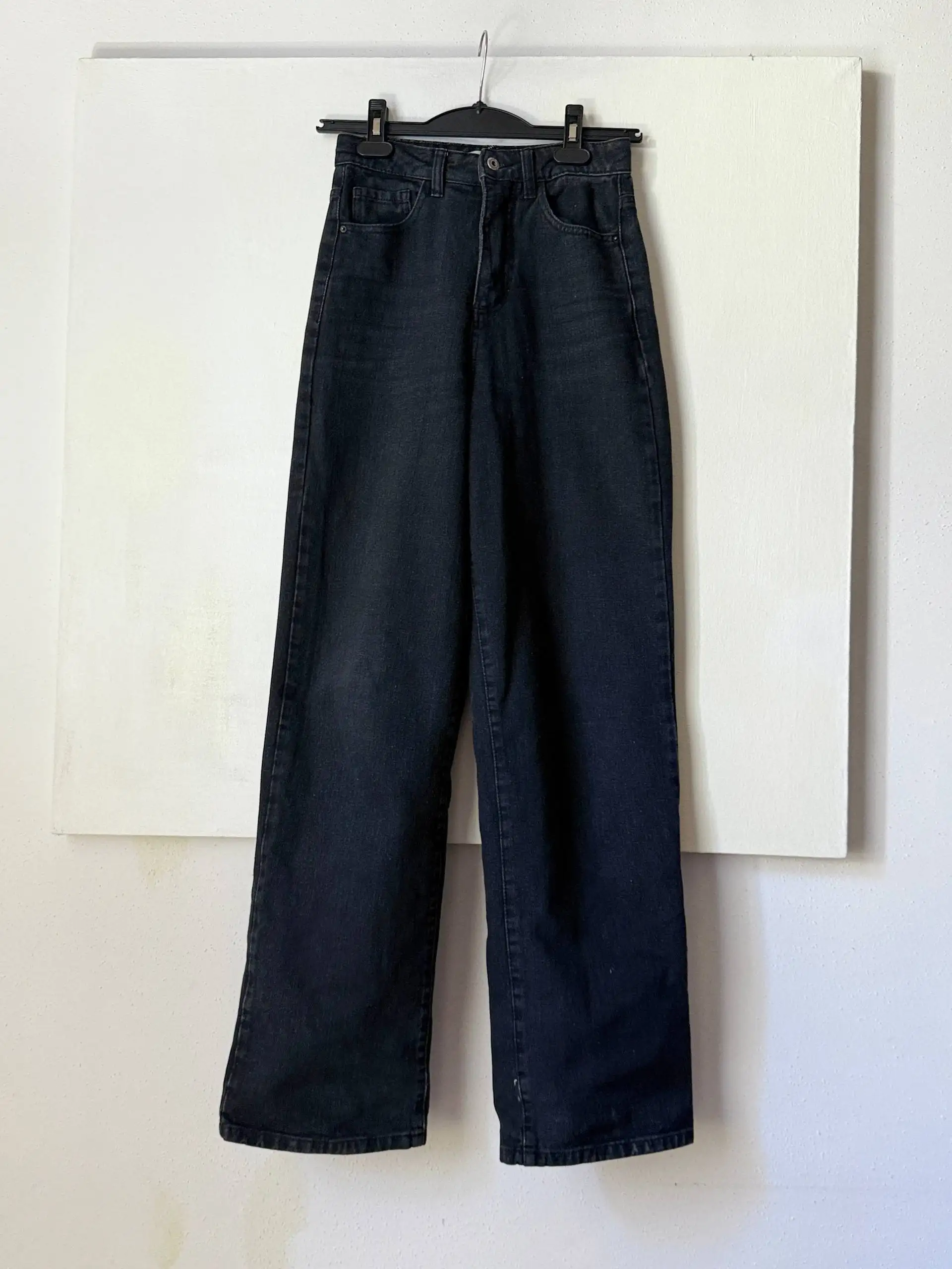 Джинсы Bershka и befree, прямые и клеш - Джинсы (Одежда) в Санкт-Петербург