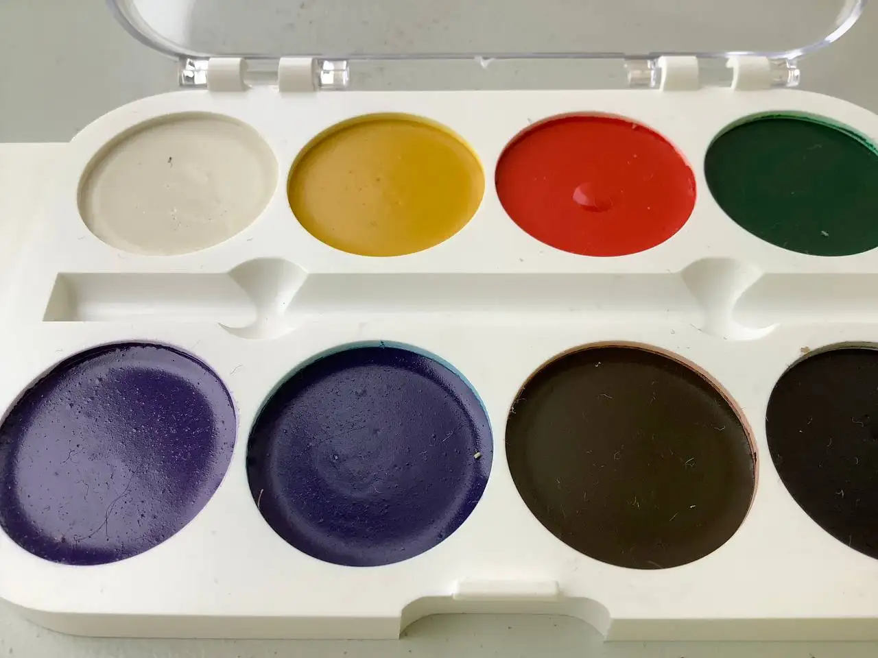 Акриловые краски 8 цветов для детей - Творчество и рукоделие (Хобби и отдых) в Санкт-Петербург