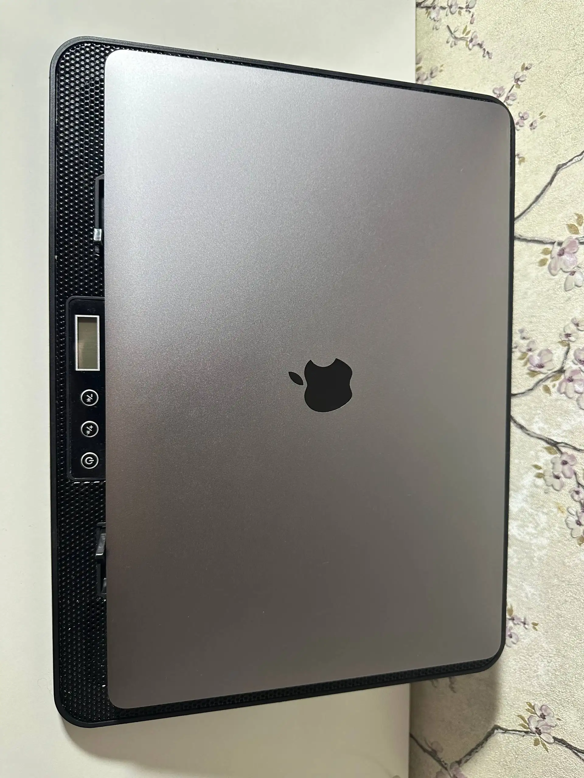 Продам MacBook Pro 15/2017 с комплектующими - Ноутбуки (Электроника) в Санкт-Петербург