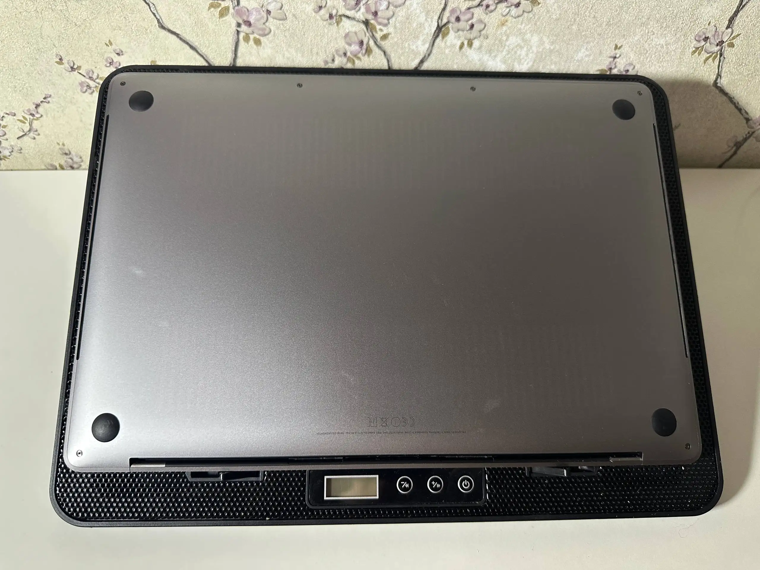 Продам MacBook Pro 15/2017 с комплектующими - Ноутбуки (Электроника) в Санкт-Петербург