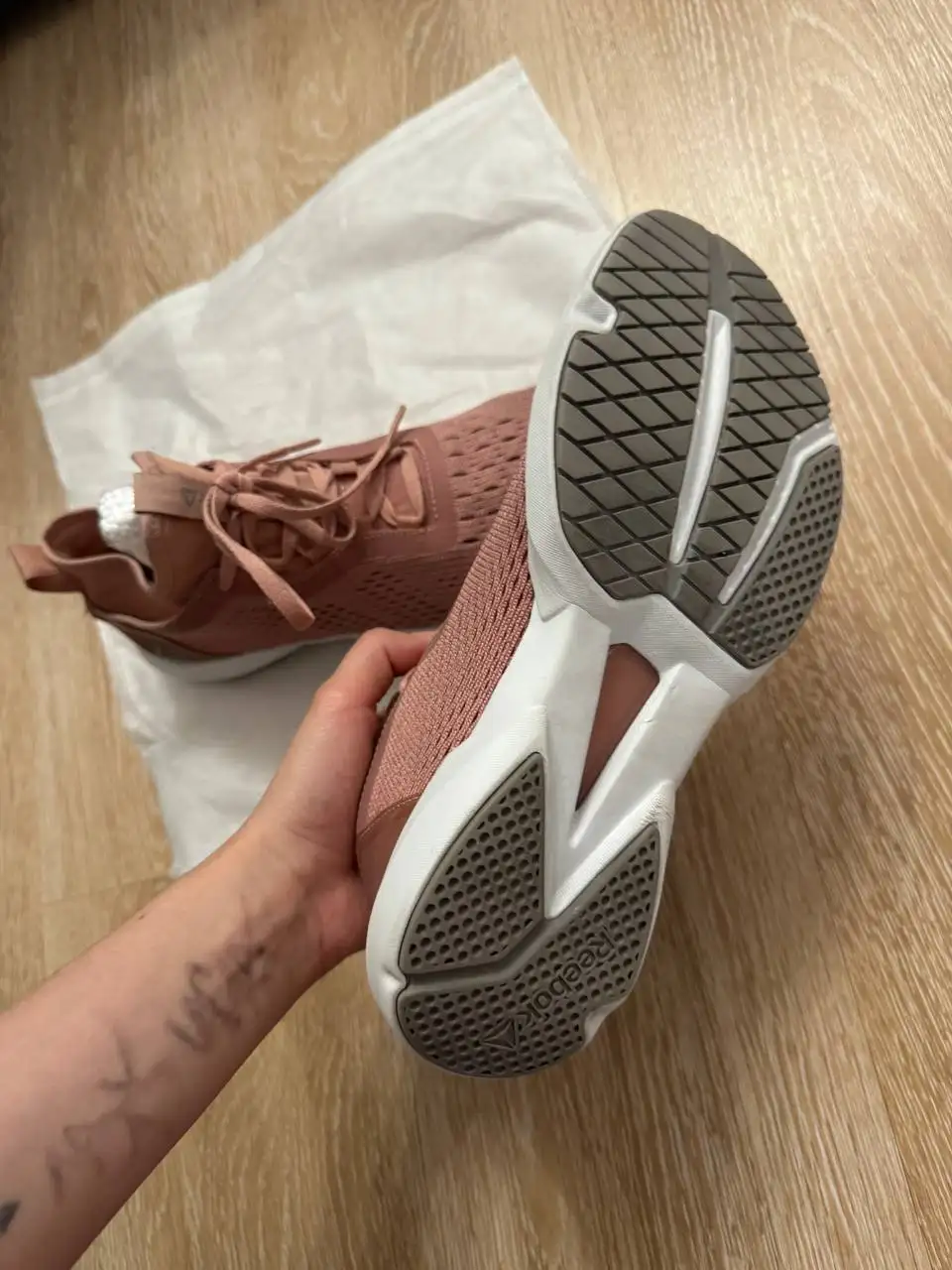 Кроссовки Reebok в хорошем состоянии - Обувь (Одежда) в Санкт-Петербург