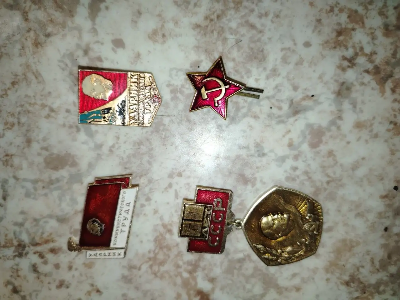 Продажа различных товаров с Дунайского проспекта - Барахолка в Санкт-Петербург