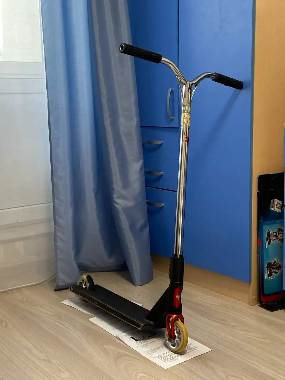 Продам трюковой самокат - Спортивные товары (Барахолка) в Санкт-Петербург