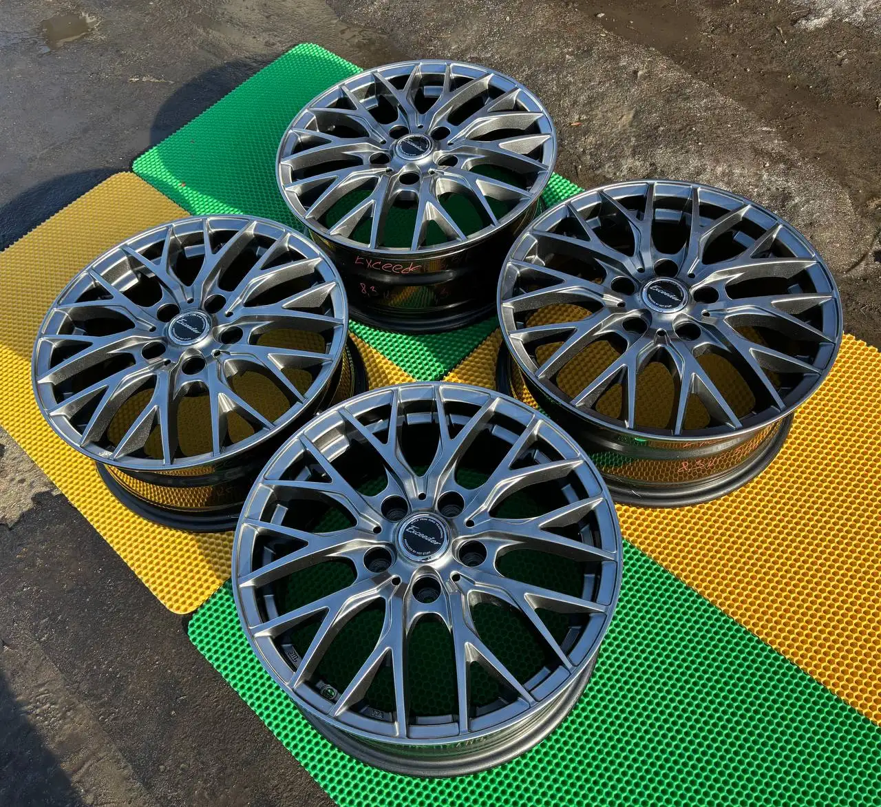 Диски Hot Stuff Exceeder R16 5/114.3 из Японии - Диски (Запчасти) в Новосибирск