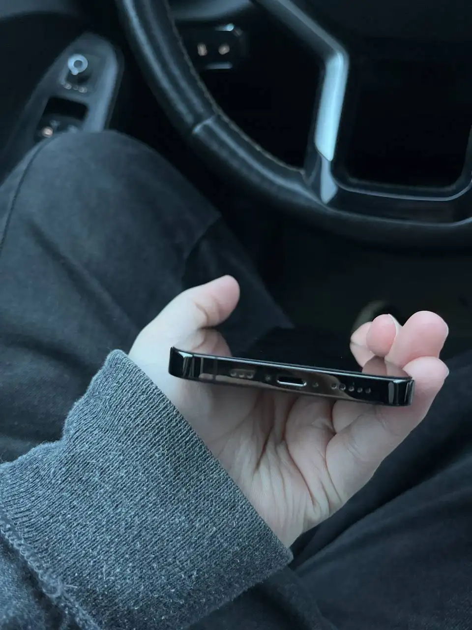 iPhone 13 Pro 128gb черный с повреждениями - Смартфоны (Электроника) в Санкт-Петербург