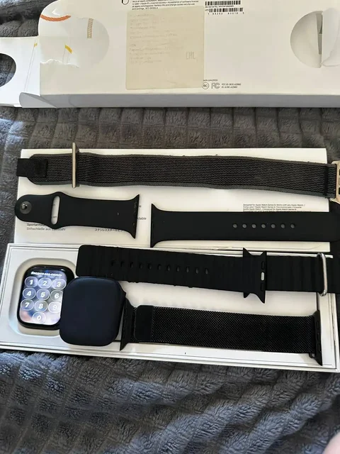 Apple Watch Series 9 45mm черный с ремешками - частное объявление в Санкт-Петербург