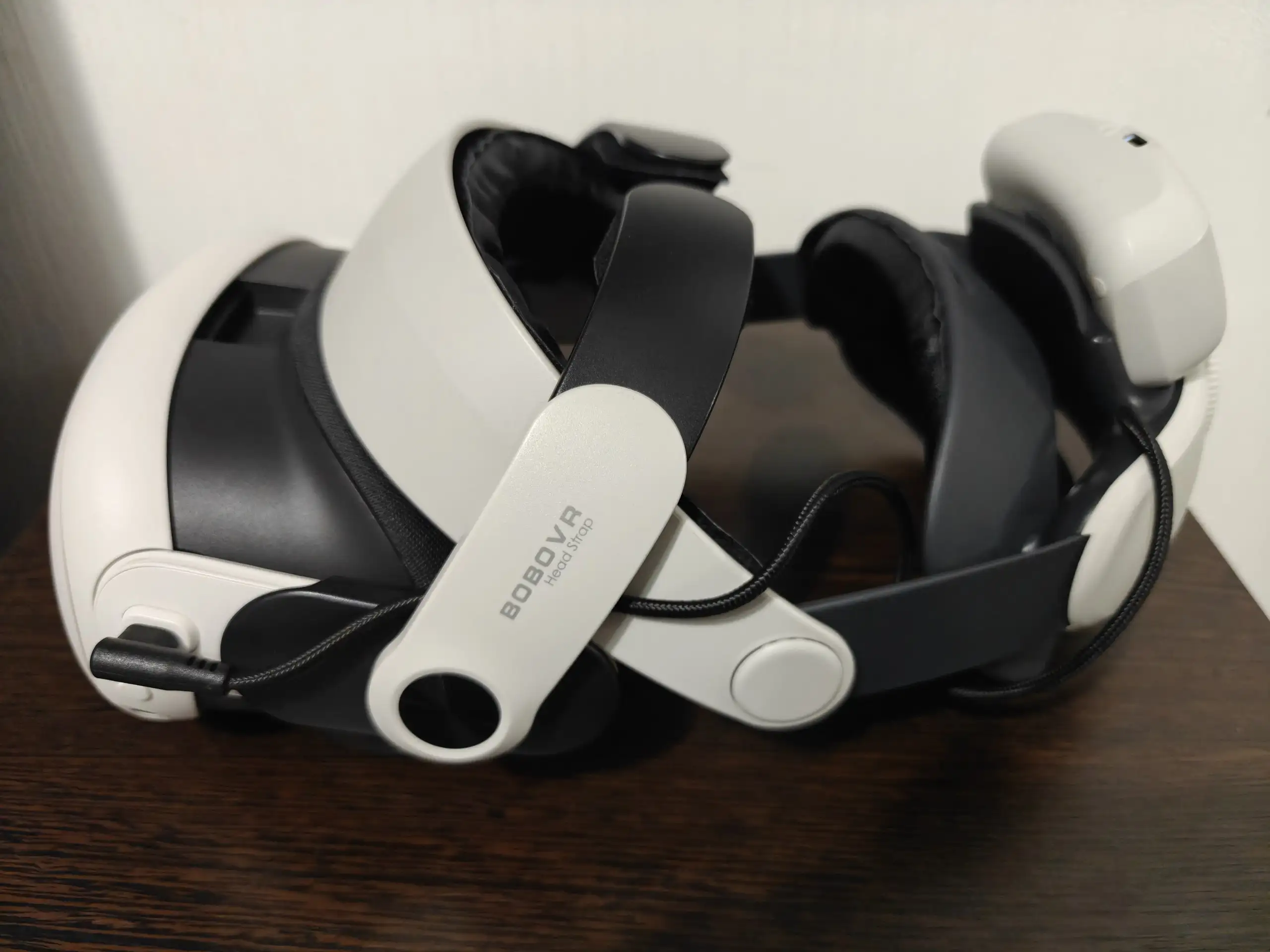 Продам шлем виртуальной реальности Oculus Quest 3 128 Gb с комплектом - Виртуальная реальность (Электроника) в Санкт-Петербург