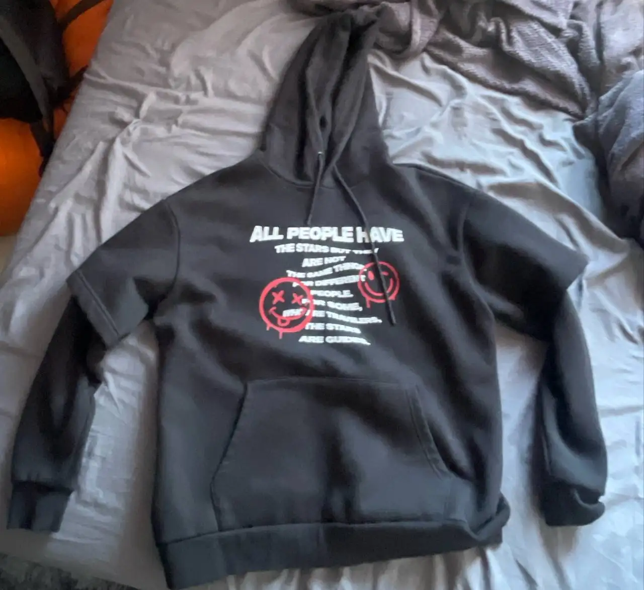 Продажа вещей с доставкой - Барахолка в Санкт-Петербург