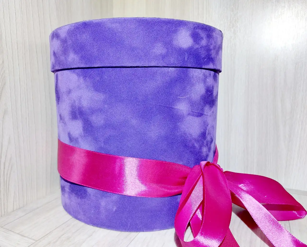 Бархатная круглая подарочная коробка - Подарочные упаковки (Барахолка) в Санкт-Петербург