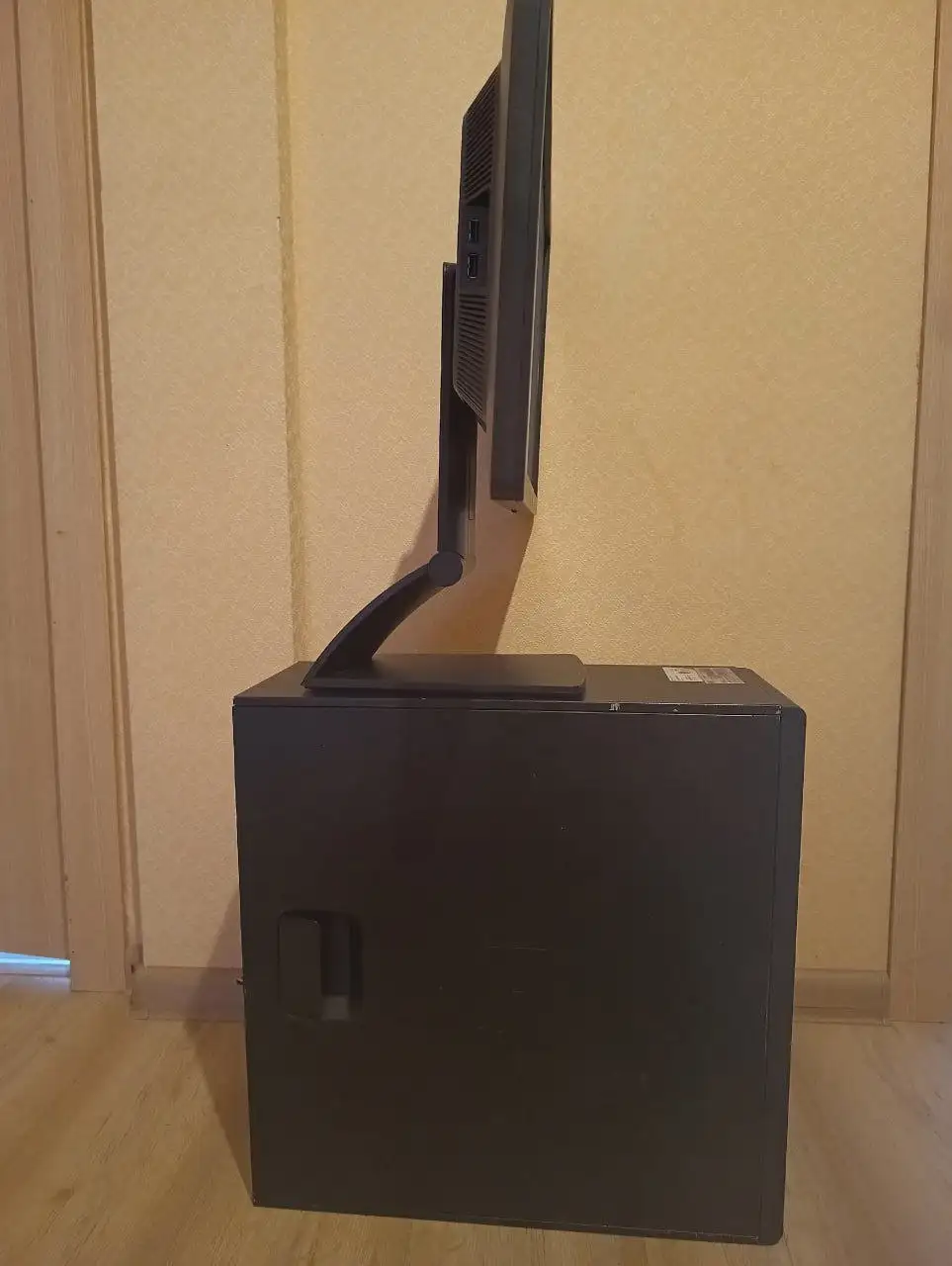 ПК с процессором Intel Xeon X3450 и видеокартой NVIDIA GeForce 210 - Компьютеры (Электроника) в Санкт-Петербург