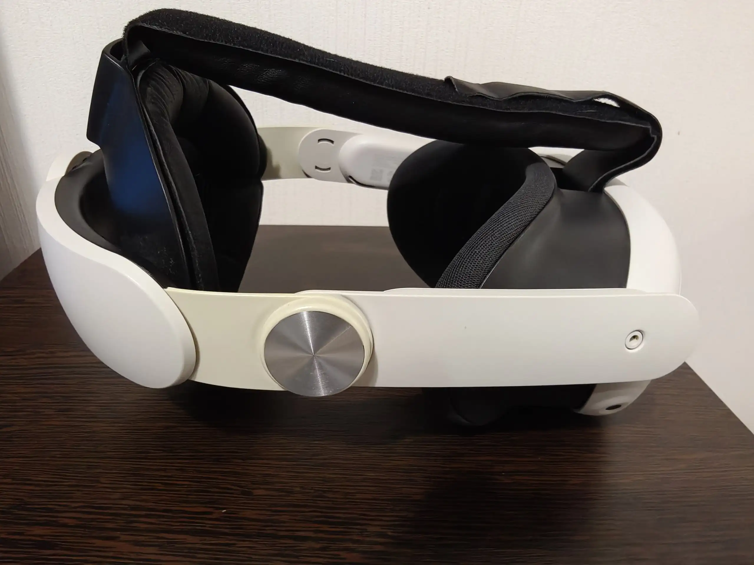 Продажа шлема виртуальной реальности Oculus Quest 3 128Gb - Виртуальная реальность (Электроника) в Мурино