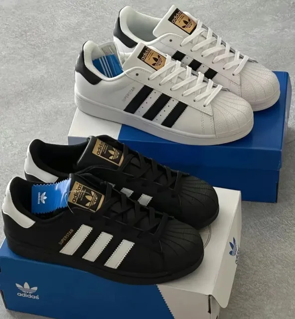 Кроссовки adidas superstar белые и чёрные 43 размера - Джинсовые костюмы в Санкт-Петербург