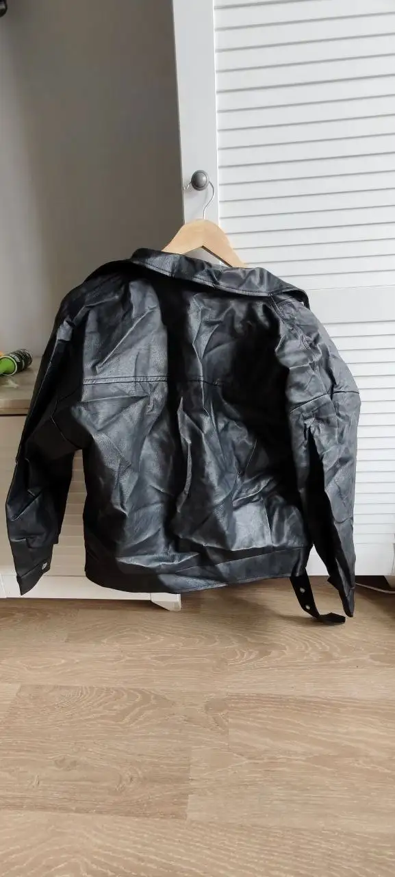 Кожаные женские куртки размер S - Верхняя одежда (Одежда) в Девяткино