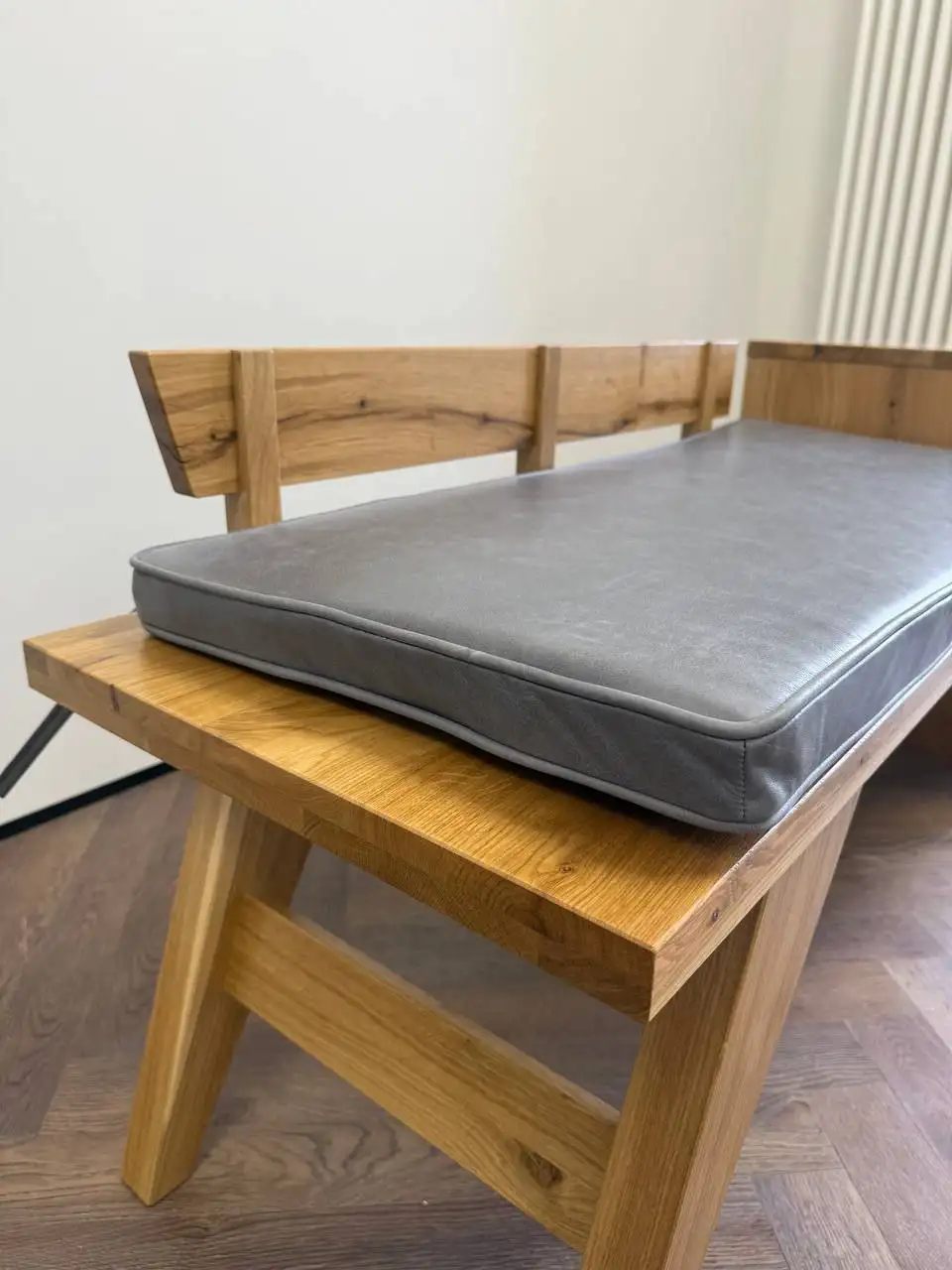 Продажа новой скамейки-кушетки из скандинавского дуба - Барахолка в Санкт-Петербург