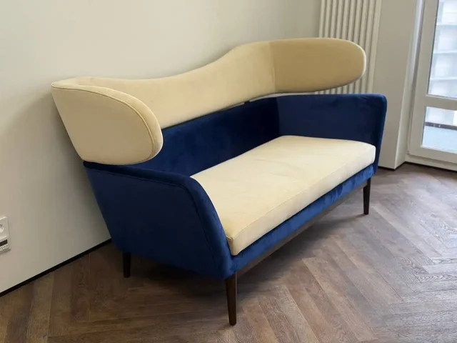 Продажа нового дивана из массива дуба с итальянским велюром - Климатическая техника в Санкт-Петербург