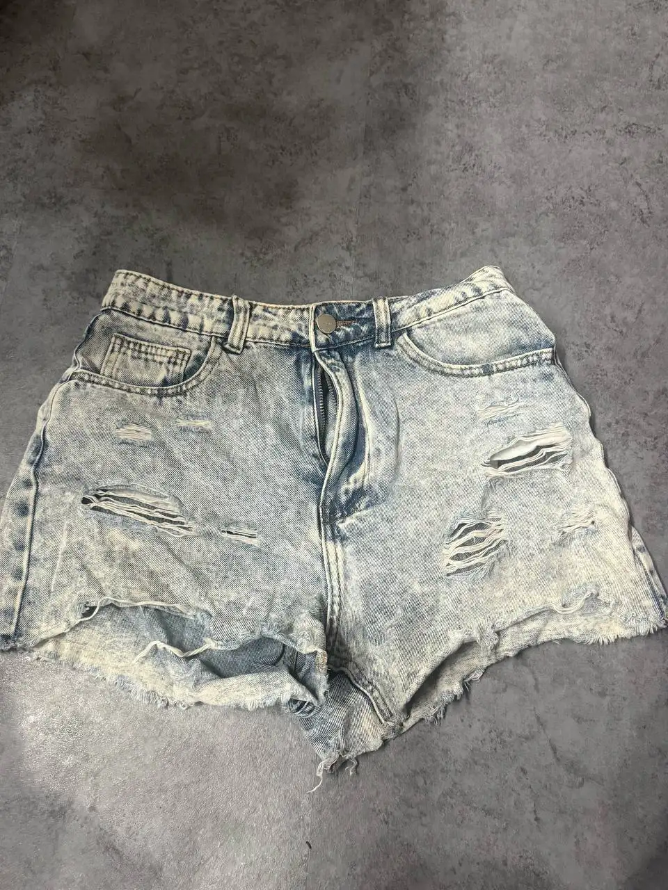 Продажа вещи - Барахолка в Санкт-Петербург