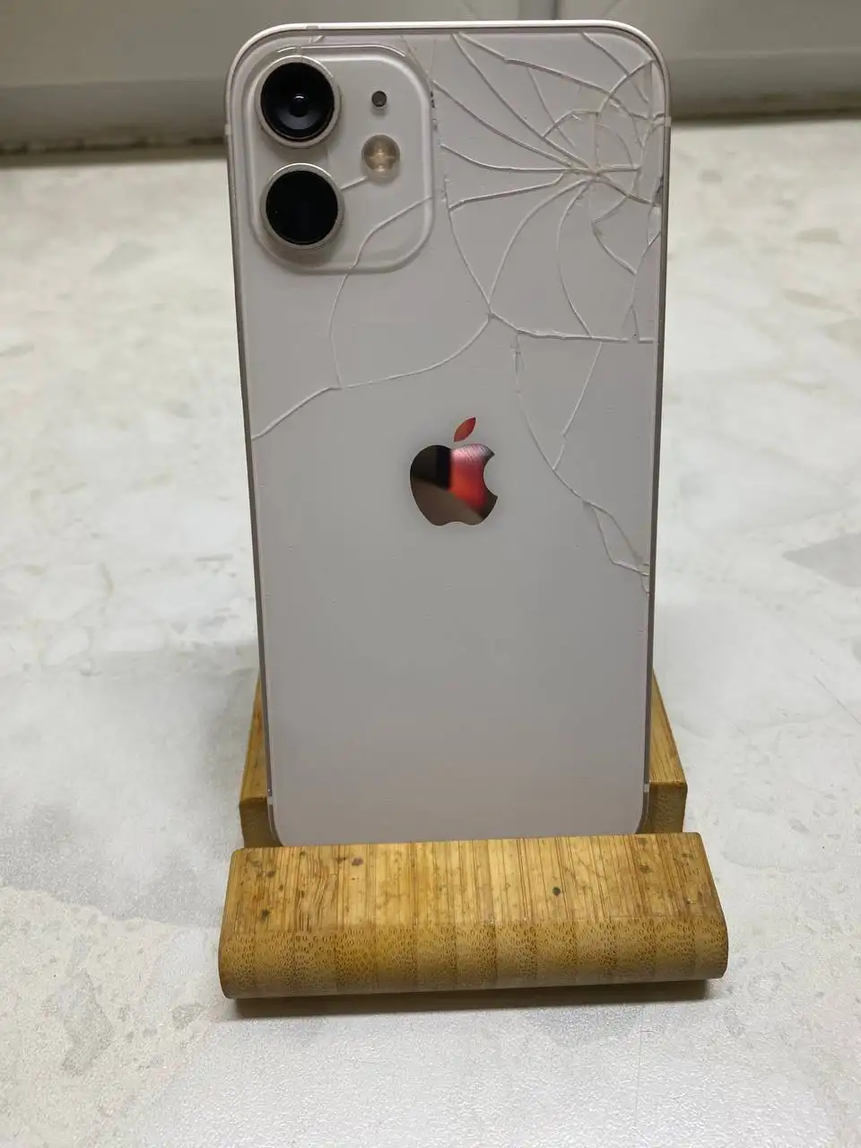 Продам iPhone 12 mini 256gb с повреждениями - Смартфоны (Электроника) в Санкт-Петербург