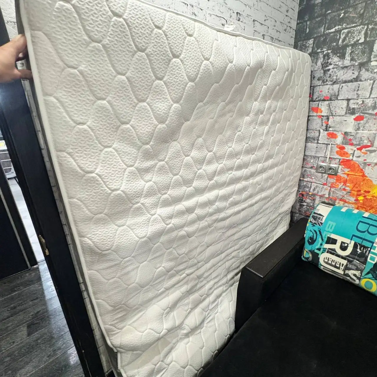 Продам матрас Аскона 180x200 с каркасом - Мебель (Для дома и дачи) в Санкт-Петербург