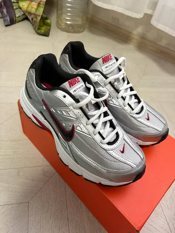 Кроссовки Balenciaga Triple S (43-44 размер) - Комплекты в Санкт-Петербург