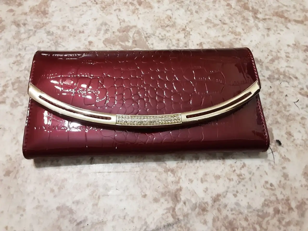 Продам кошелек женский красный и другие вещи - Аксессуары (Барахолка) в Санкт-Петербург