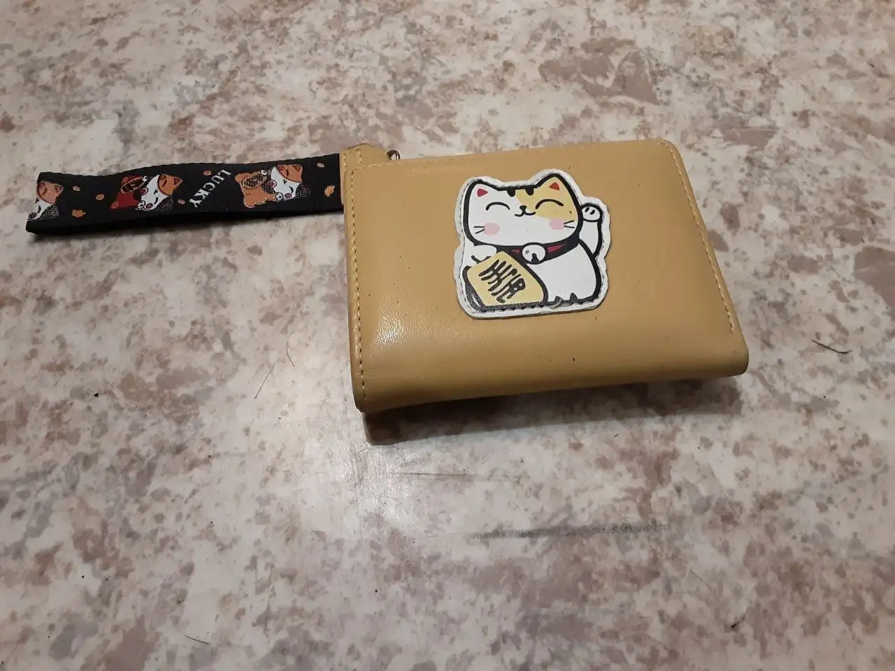 Продам кошелек женский красный и другие вещи - Аксессуары (Барахолка) в Санкт-Петербург