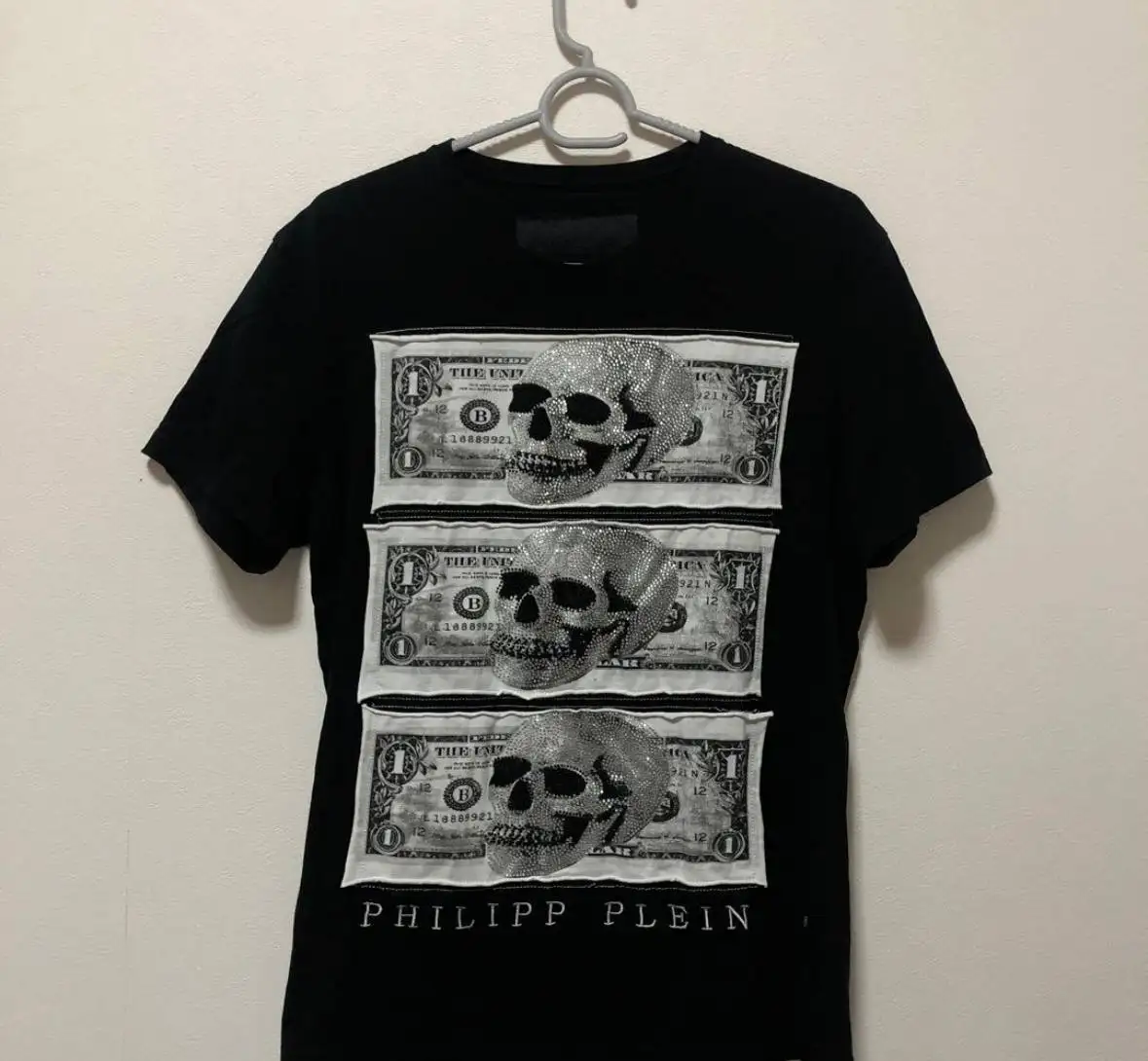 Продам золотые туфли Gucci и кроссовки Versace - Обувь (Одежда) в Санкт-Петербург