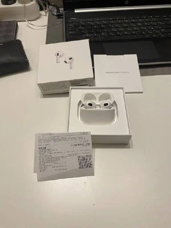 Продам оригинальные AirPods 3 - Наушники (Электроника) в Санкт-Петербург